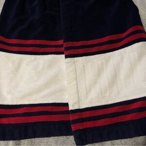 Tommy Hilfiger Towel Wrap